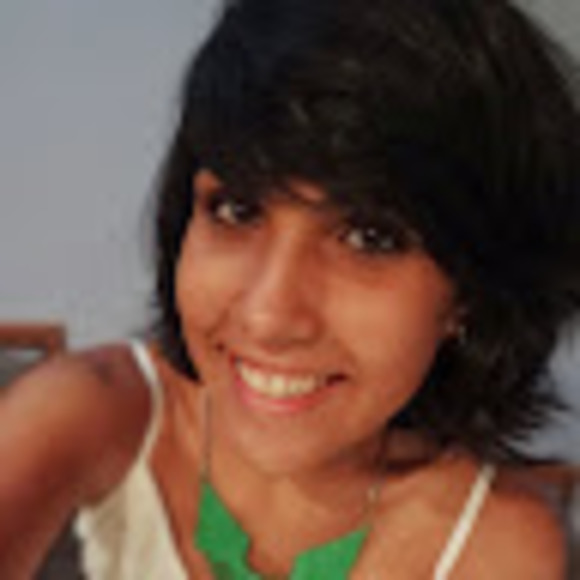 Meet your Posher, Jessica - Picture 1 of 1